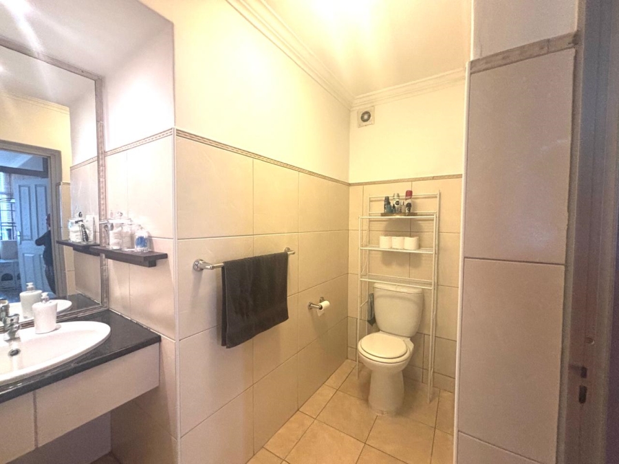 To Let 2 Bedroom Property for Rent in Cape Town City Centre Western Cape